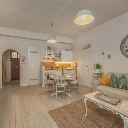 Casa Tarconte Nel Cuore Di Appartamento